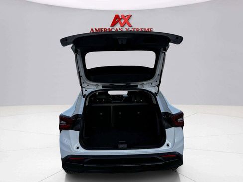 Used 2024 Chevrolet Trax ACTIV w/ Driver Confidence Package image 45