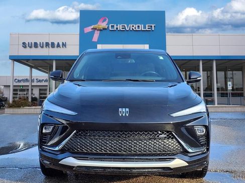 Used 2024 Buick Envista Sport Touring w/ Convenience I Package image 2