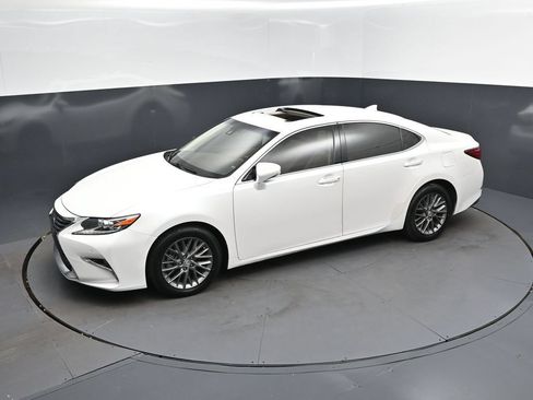 Used 2018 Lexus ES 350 w/ Premier Package FWD image 31