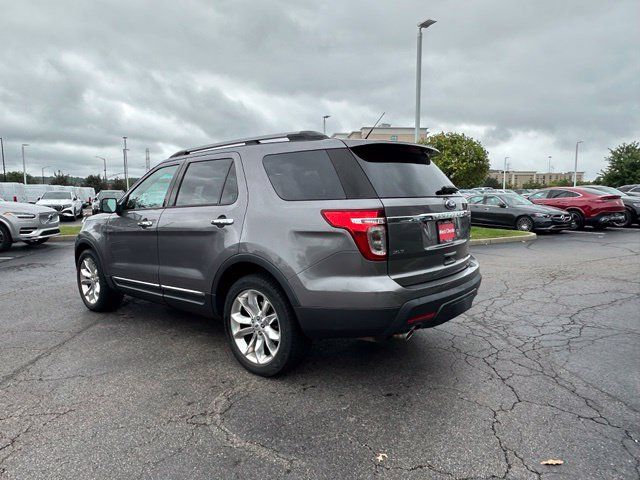 Used 2014 Ford Explorer XLT w/ Equipment Group 202A AWD/4WD image 10