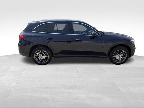 Used 2023 Mercedes-Benz GLC 300 GLC 300 image 6
