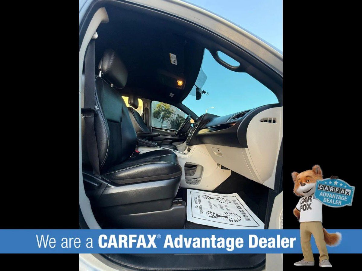 Used 2018 Dodge Grand Caravan SXT FWD image 56