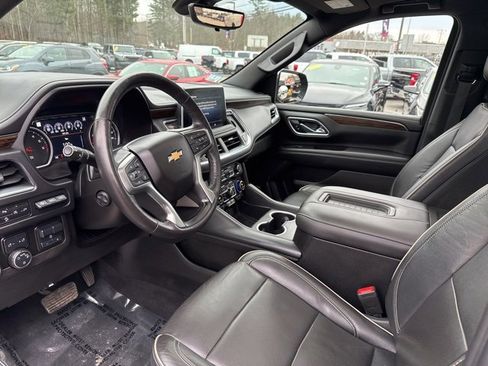 Used 2021 Chevrolet Tahoe Premier w/ Premium Package image 15