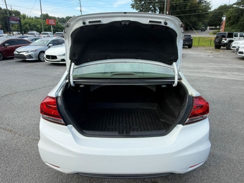 Used 2015 Honda Civic EX image 27