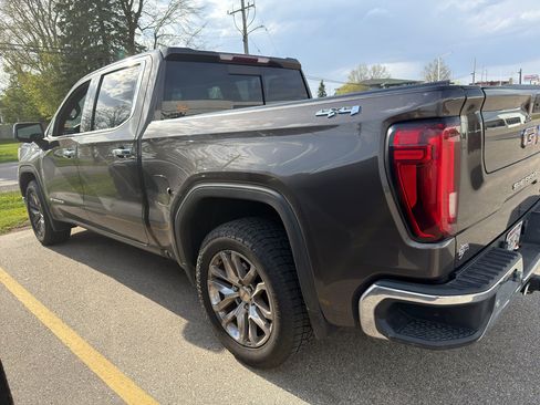 Used 2019 GMC Sierra 1500 SLT w/ SLT Premium Plus Package AWD/4WD image 4