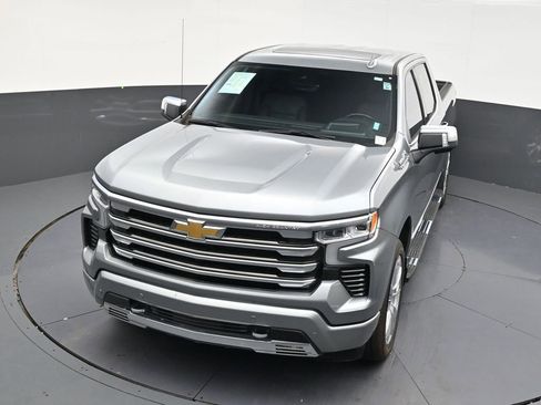 Used 2024 Chevrolet Silverado 1500 High Country w/ High Country Premium Package RWD image 20