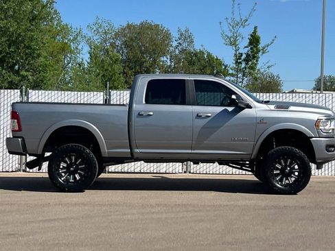 Used 2021 RAM 2500 Big Horn w/ Level 1 Equipment Group AWD/4WD image 3