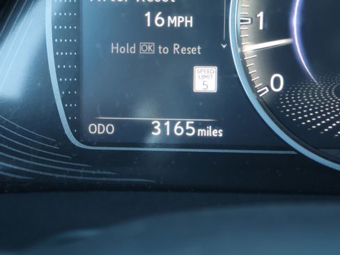 Used 2025 Lexus ES 350 Luxury w/ Technology Package image 20