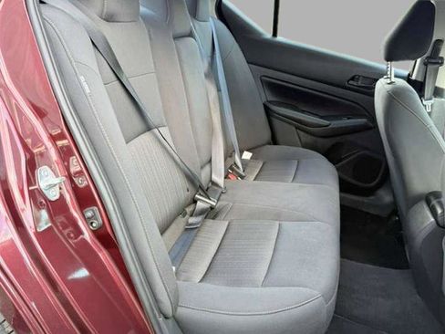 Used 2025 Nissan Altima 2.5 SV image 29