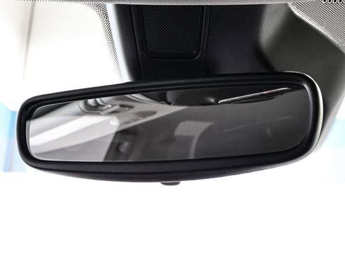 Used 2023 Jeep Grand Cherokee L Limited w/ Black Appearance Package image 31