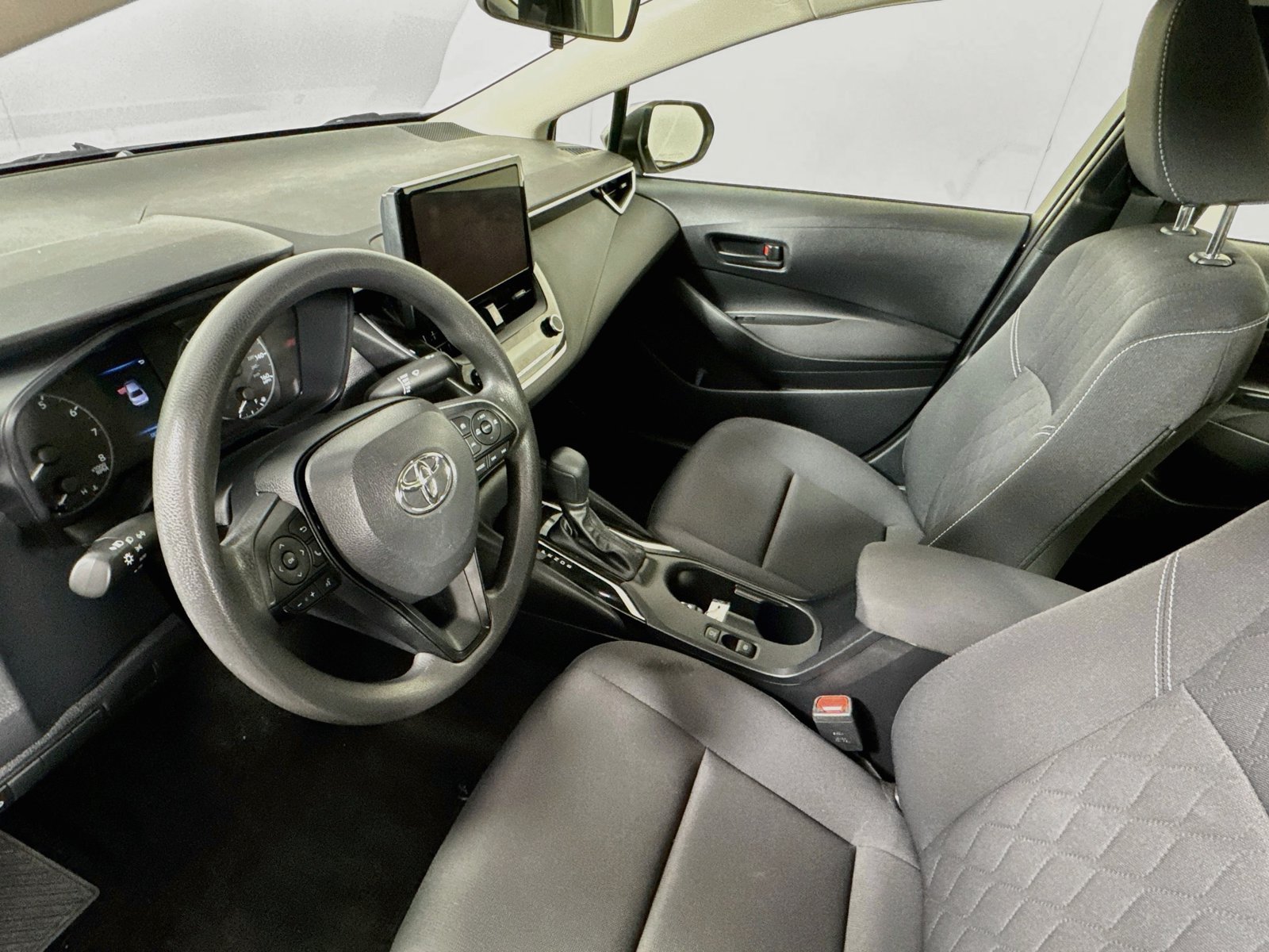 Certified 2024 Toyota Corolla LE FWD image 10