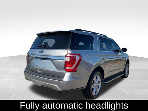 Used 2020 Ford Expedition XLT w/ Equipment Group 202A image 5