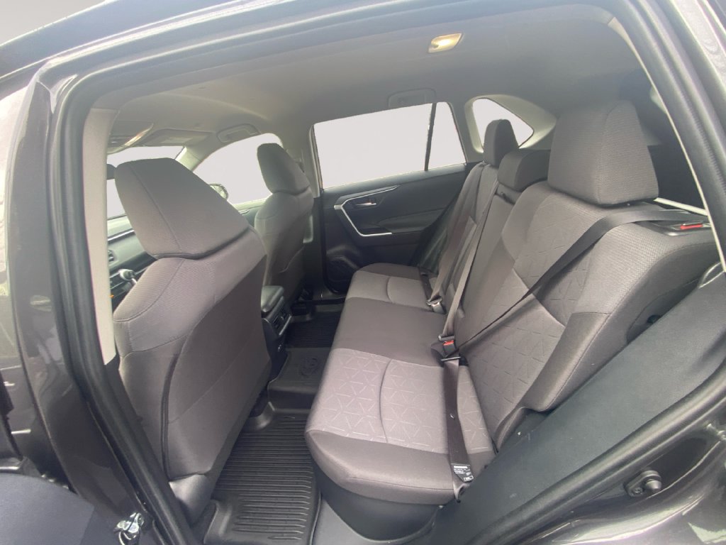 Used 2024 Toyota RAV4 XLE AWD/4WD image 13