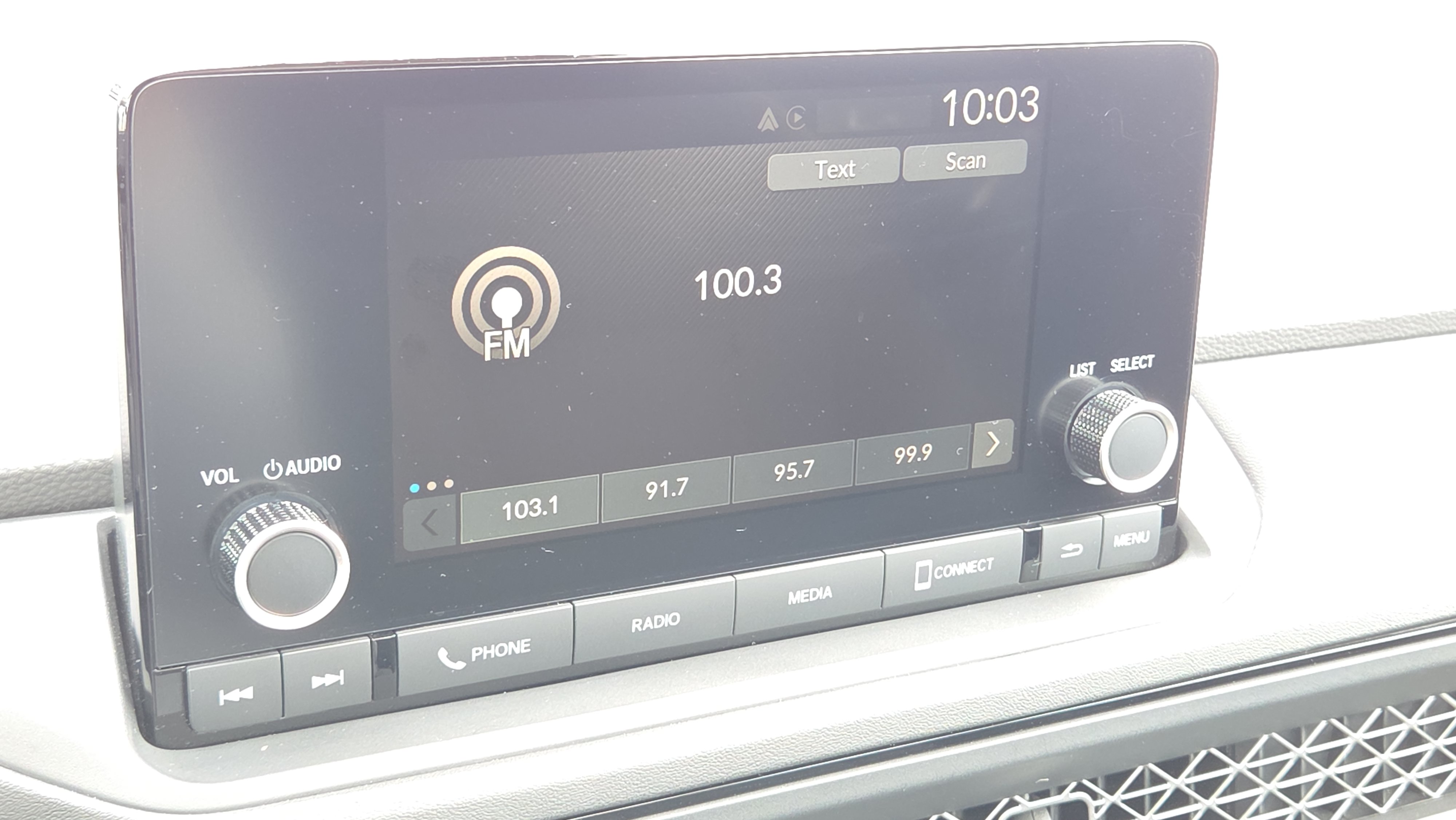 Used 2023 Honda Accord EX image 31