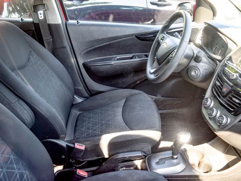 Used 2019 Chevrolet Spark LT FWD image 8