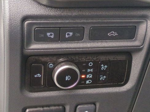 Used 2023 Ford F150 Lariat w/ Equipment Group 502A High image 18