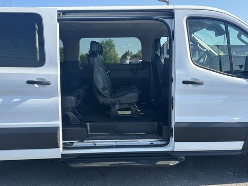 Used 2023 Ford Transit 350 XL RWD image 15