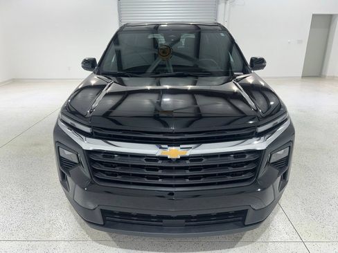 Used 2024 Chevrolet Traverse LS FWD image 8
