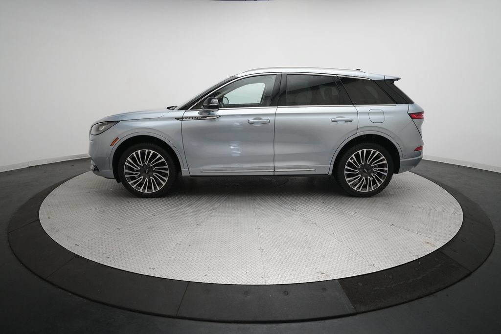Used 2022 Lincoln Corsair Reserve w/ Equipment Group 201A AWD/4WD image 24