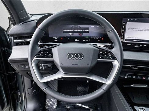 New 2026 Audi Q3 quattro 2.0T AWD/4WD image 13