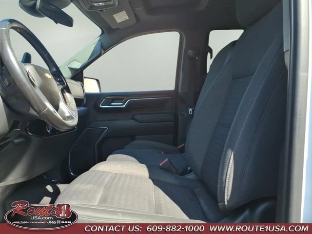 Used 2022 Chevrolet Silverado 1500 LT AWD/4WD image 24