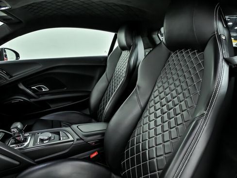 Used 2017 Audi R8 V10 plus AWD/4WD image 26
