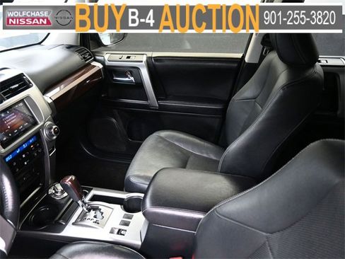 Used 2018 Toyota 4Runner SR5 image 18