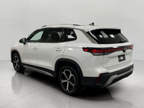 Certified 2026 Volkswagen Tiguan SE AWD/4WD image 7
