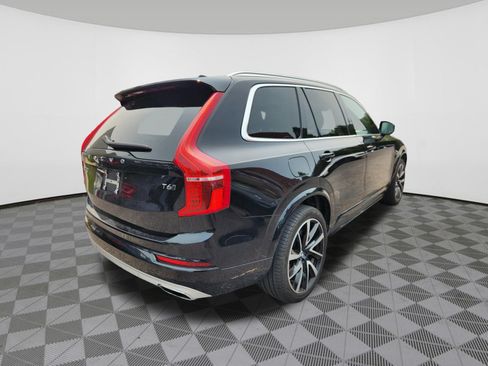 Used 2020 Volvo XC90 T6 Momentum AWD/4WD image 4