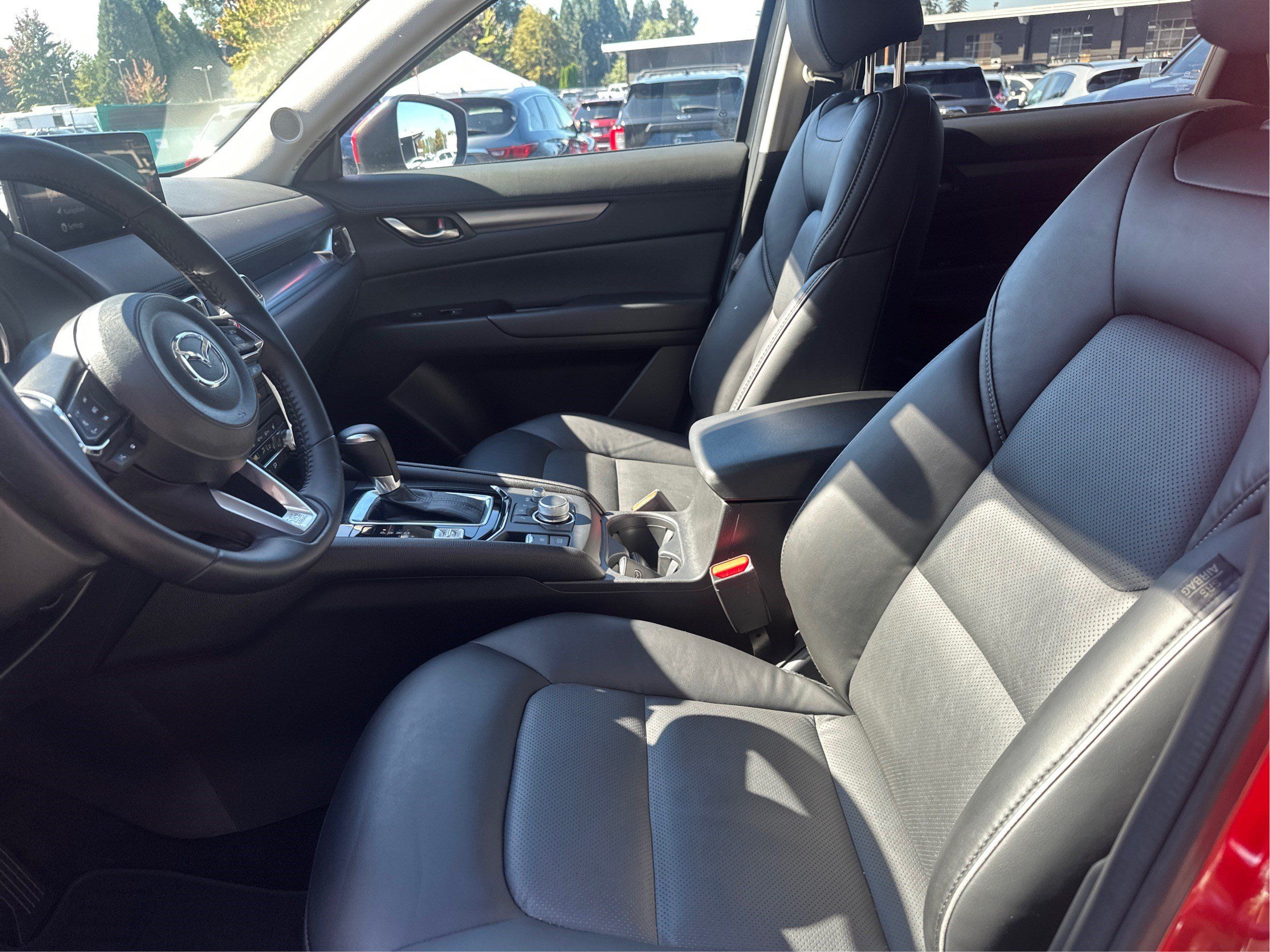 Certified 2025 MAZDA CX-5 AWD 2.5 S w/ Select Package image 9