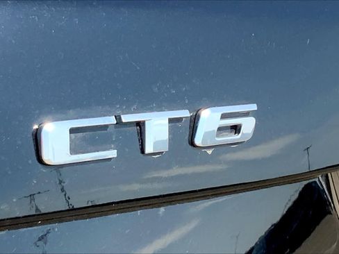 Used 2017 Cadillac CT6 Luxury image 30