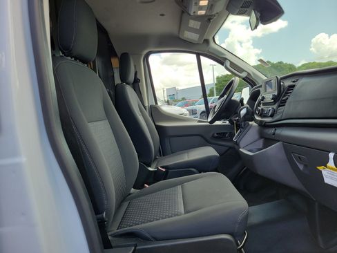 Used 2025 Ford Transit 250 Low Roof w/ Exterior Upgrade Package RWD image 17