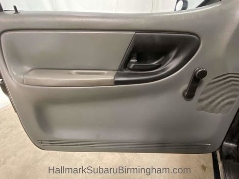 Used 2008 Ford Ranger XLT image 11