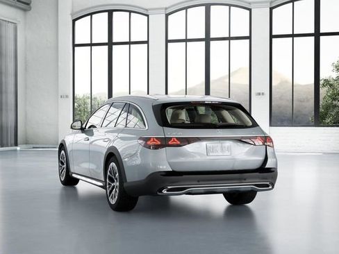 New 2026 Mercedes-Benz E 450 4MATIC All-Terrain Wagon image 27