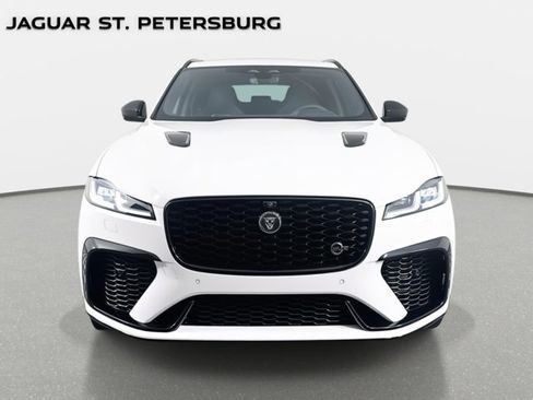 New 2025 Jaguar F-PACE SVR image 2