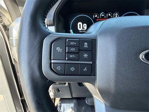 Used 2022 Ford F150 Lariat w/ Equipment Group 502A High image 26