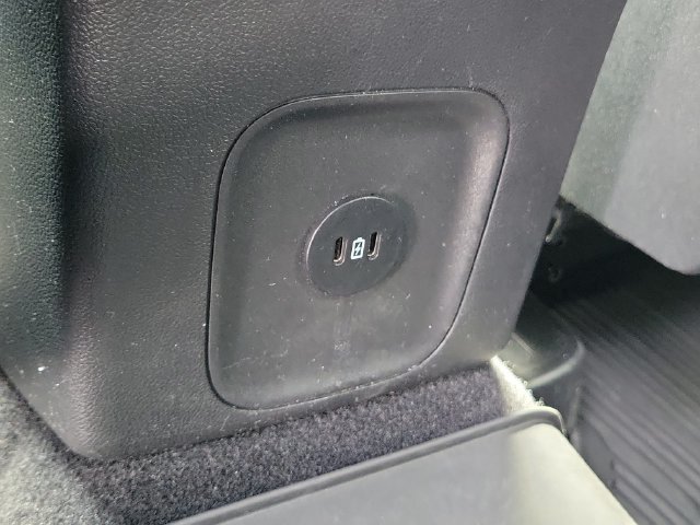 Used 2024 Ford Escape ST-Line w/ Tech Pack #1 AWD/4WD image 18