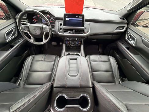 Used 2021 Chevrolet Suburban RST w/ Luxury Package image 2