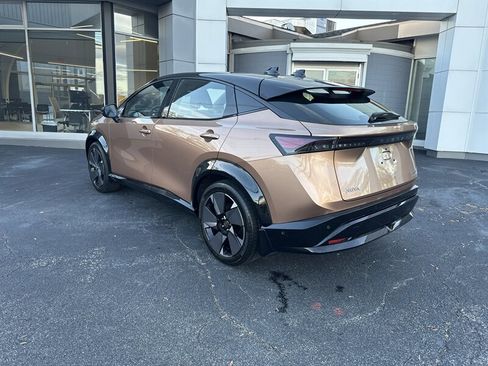 Used 2023 Nissan Ariya image 4