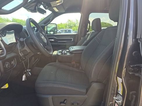 Used 2026 RAM 2500 Big Horn AWD/4WD image 7