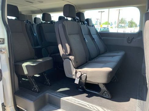 Used 2024 Ford Transit 350 XLT RWD image 12
