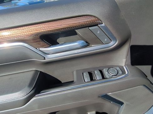 Used 2022 Chevrolet Silverado 1500 RST image 23