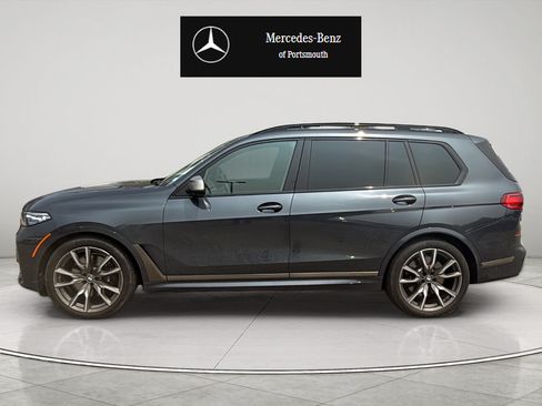 Used 2022 BMW X7 M50i w/ Dynamic Handling Package AWD/4WD image 2