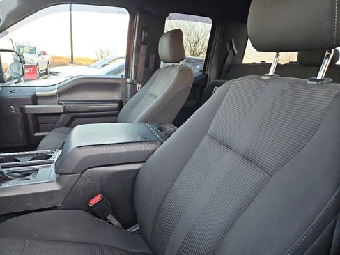 Used 2015 Ford F150 XLT w/ Equipment Group 302A Luxury image 8