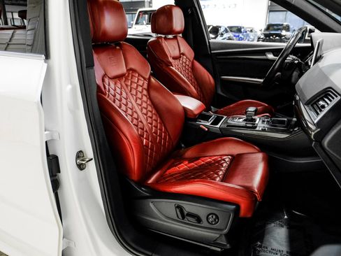 Used 2018 Audi SQ5 Premium Plus w/ S Sport Package image 43