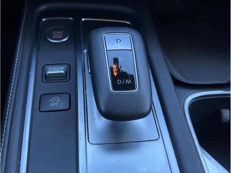 Used 2023 INFINITI QX60 Luxe AWD/4WD image 18