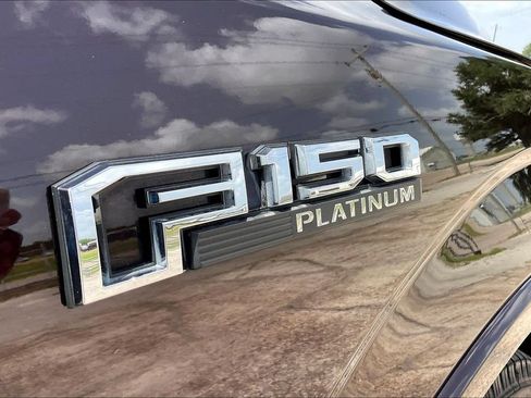 Used 2018 Ford F150 Platinum w/ Equipment Group 701A Luxury RWD image 21