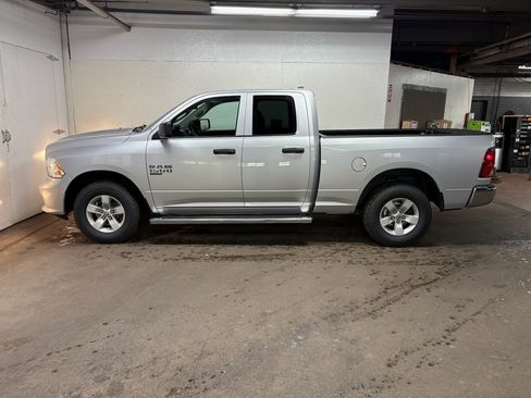 Used 2019 RAM 1500 Express image 6