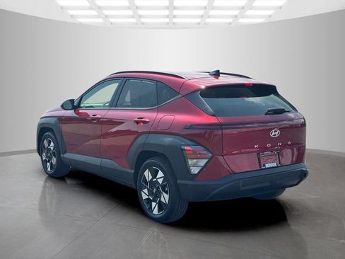Used 2024 Hyundai Kona SEL FWD image 5