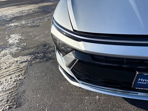 Certified 2024 Hyundai Sonata SEL w/ Convenience Package image 43